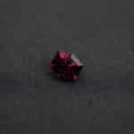 Grenat rhodolite, taille fantaisie, 2.42 cts