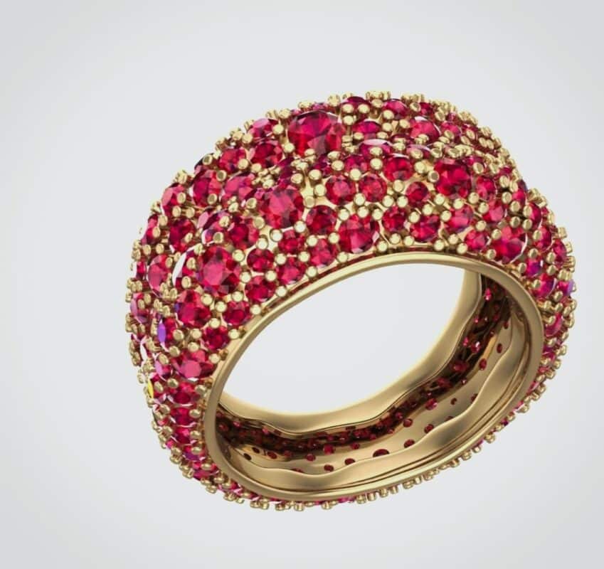 Comment une pierre devient-elle un bijou sur mesure ?